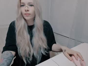 Polly_Wow October 08, 2025 Chaturbate stream image