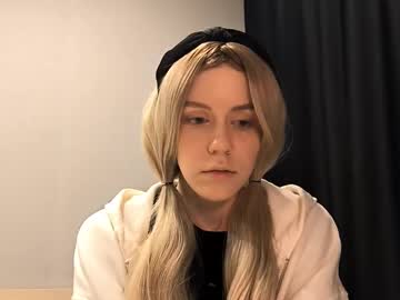 Tressamarshbanks October 08, 2025 Chaturbate stream image