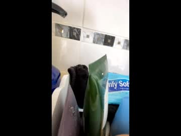 Tinysausageinacatmask October 09, 2025 Chaturbate stream image