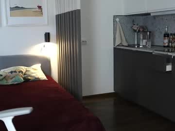 Krispy_Kristy_ October 09, 2025 Chaturbate stream image