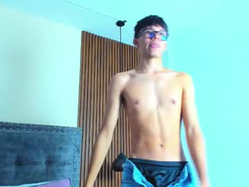 Maxii_Wolf October 09, 2025 Chaturbate stream image