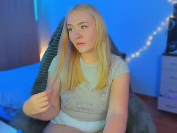 Mari_Kiku October 09, 2025 Chaturbate stream image