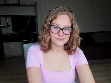 Lumi_Bloomi October 10, 2025 Chaturbate stream image
