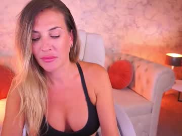 Ladyylaura October 10, 2025 Chaturbate stream image