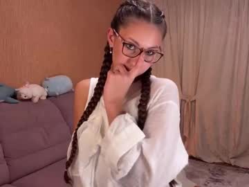 Revi_Art October 10, 2025 Chaturbate stream image