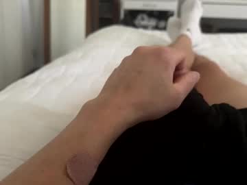 Harry_11112 October 10, 2025 Chaturbate stream image