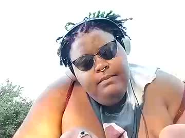 Bluedesiret420 October 11, 2025 Chaturbate stream image