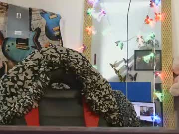Luanna837 October 12, 2025 Chaturbate stream image