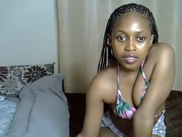Petitecaramell October 12, 2025 Chaturbate stream image