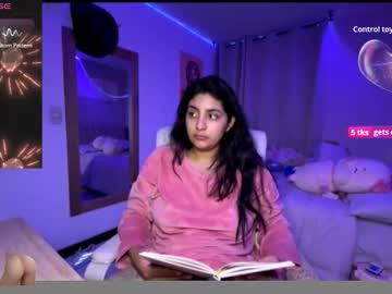 Cloe_Small08 October 12, 2025 Chaturbate stream image