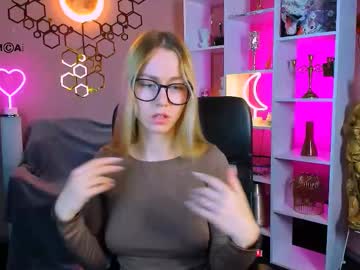 Victoria_Pretty_ October 12, 2025 Chaturbate stream image