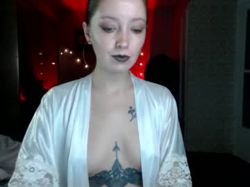 Kellydark0111 stream photo from October 12, 2025