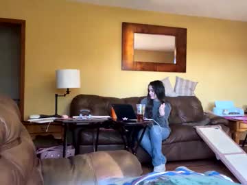 Honeydrippinbunny October 12, 2025 Chaturbate stream image