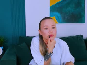 Elizabethholt October 13, 2025 Chaturbate stream image