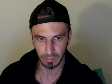 Edmonton1985780 October 14, 2025 Chaturbate stream image