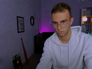 Astren_Villo October 14, 2025 Chaturbate stream image