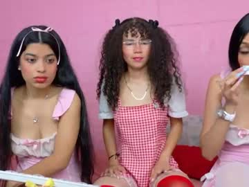 Petitestrawberry18 October 14, 2025 Chaturbate stream image