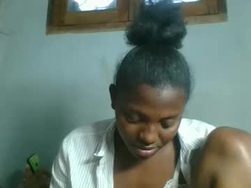 Clarisse98 October 14, 2025 Chaturbate stream image