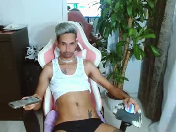 Jhonsonvlatino October 14, 2025 Chaturbate stream image