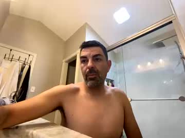 Roblatino12 October 15, 2025 Chaturbate stream image