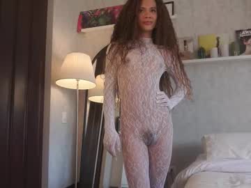 Naomigomezz October 15, 2025 Chaturbate stream image