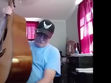 Kabriggs136 October 15, 2025 Chaturbate stream image