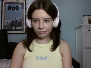 Laricenature October 15, 2025 Chaturbate stream image