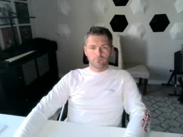 Milf_Hunter567 October 15, 2025 Chaturbate stream image