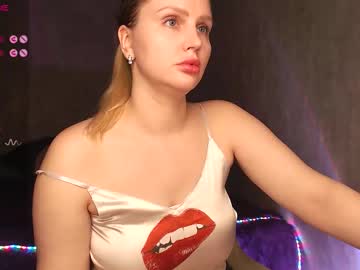 Nutcrewlove October 15, 2025 Chaturbate stream image