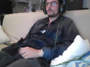 Theitalianx95x October 15, 2025 Chaturbate stream image