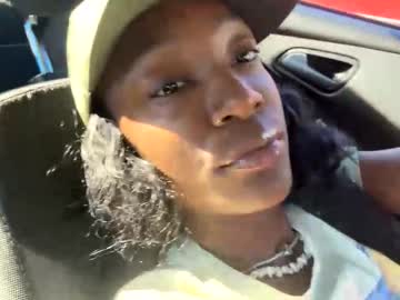 Lynneluxuryplay October 15, 2025 Chaturbate stream image