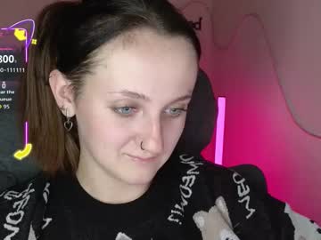 Frosty_Blueberries4 October 16, 2025 Chaturbate stream image