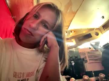 Katelinxxx October 16, 2025 Chaturbate stream image