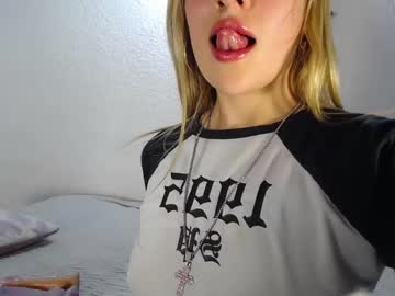 Cute_Isaa October 17, 2025 Chaturbate stream image