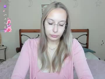 Dina_Sunshine October 17, 2025 Chaturbate stream image
