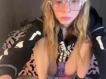 Ellieluvs October 17, 2025 Chaturbate stream image