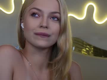 Kelly_Peachpiee October 17, 2025 Chaturbate stream image