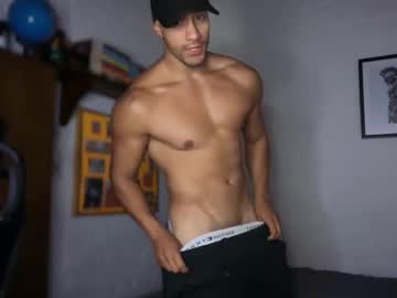 Larry_Jones October 17, 2025 Chaturbate stream image