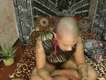 Malaikaangel stream photo from October 17, 2025