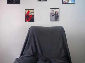 Yumyyumyyumy_ October 17, 2025 Chaturbate stream image