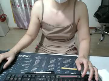 Lindababy99 October 17, 2025 Chaturbate stream image