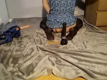 Sluttymilly October 18, 2025 Chaturbate stream image