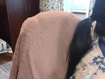 Kiki_Vegas October 18, 2025 Chaturbate stream image