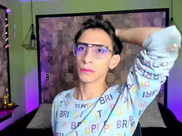 Uyukie October 18, 2025 Chaturbate stream image
