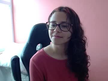 Mora_Haze October 18, 2025 Chaturbate stream image