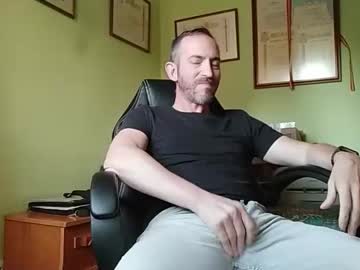Spanishharddick October 18, 2025 Chaturbate stream image