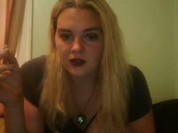 Curvymom2025 October 18, 2025 Chaturbate stream image