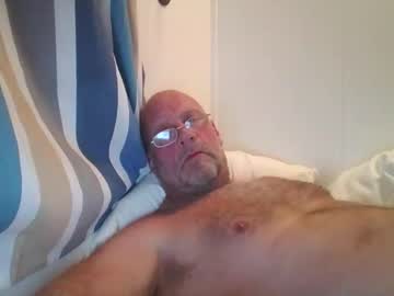 Sandnesrune523 October 18, 2025 Chaturbate stream image