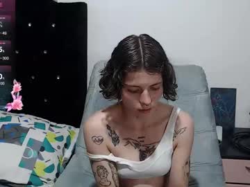 Pretty_Cristal22 October 19, 2025 Chaturbate stream image