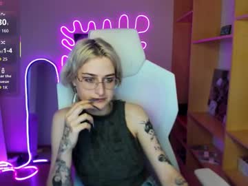 Caroline_Carterr October 19, 2025 Chaturbate stream image